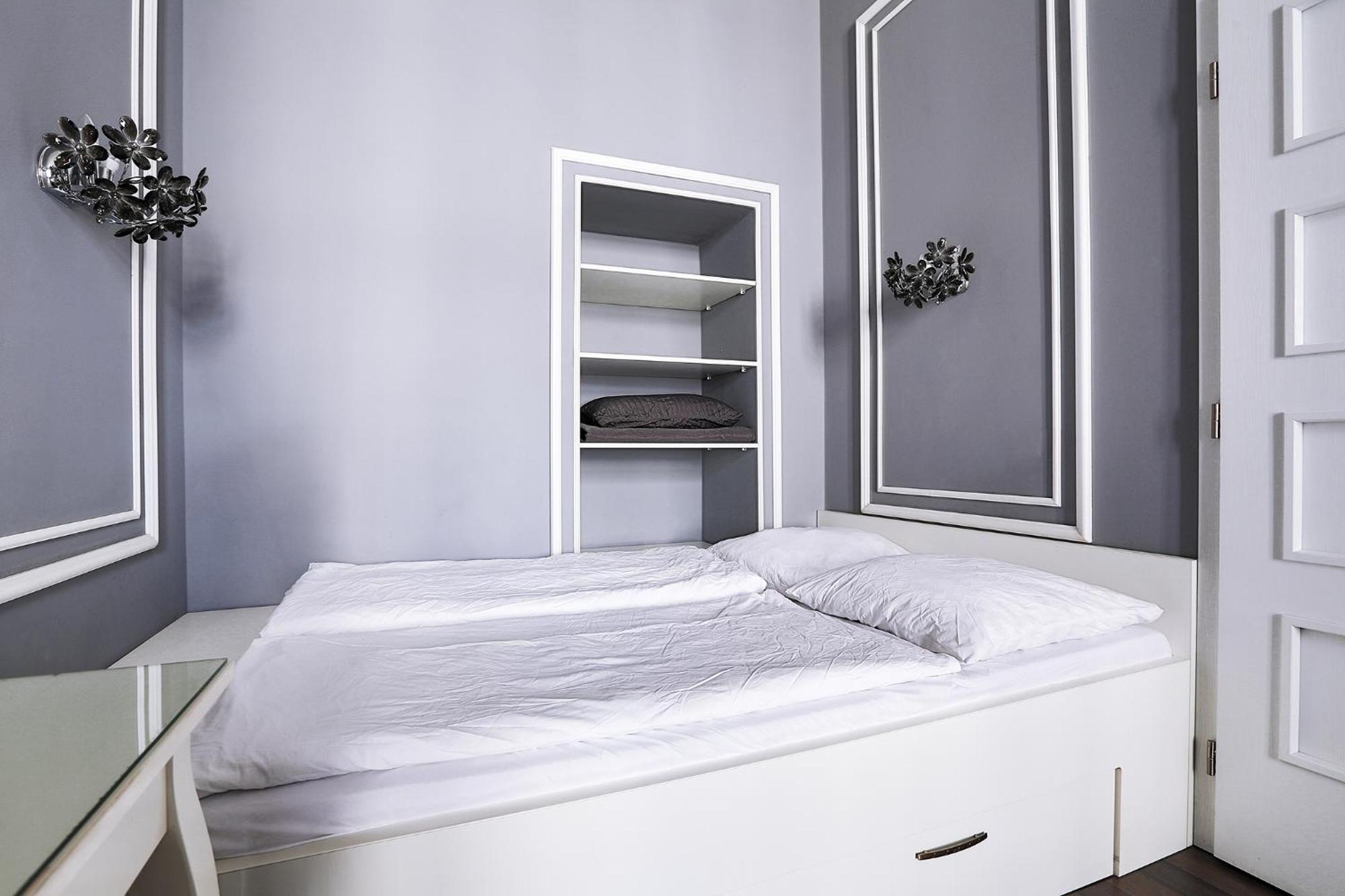 Two-Bedroom Haven In The Old Town Praga Esterno foto